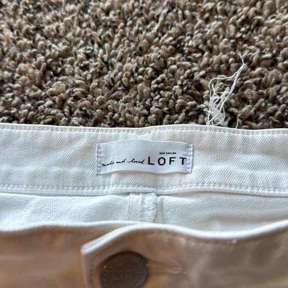 LOFT Women's White Ankle Jeans with Frayed Hem Jeans - Picture 6 of 13